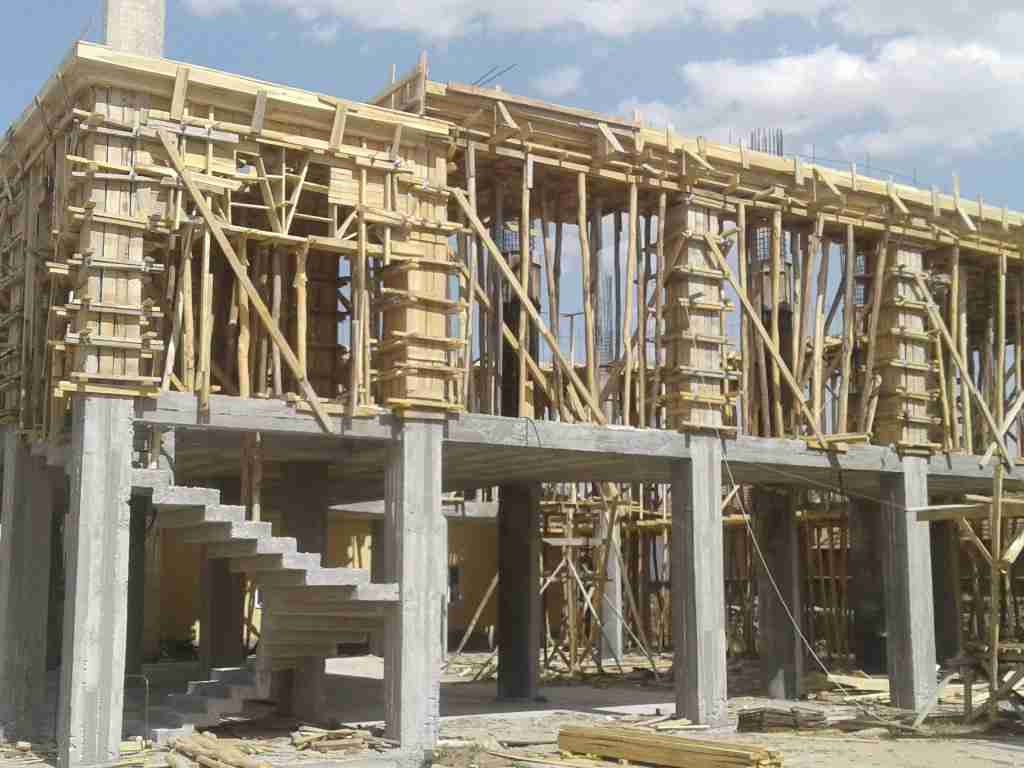 Menteşe İnşaat Kalıpçısı